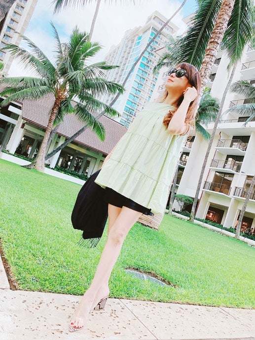渡辺美奈代、ショートパンツ姿を公開「スタイル抜群」「お美しい」と絶賛の声