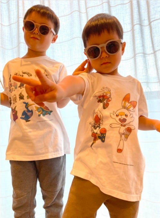 hitomi、ユニクロで子ども達がTシャツ作り「どんなのが出来るかな？」