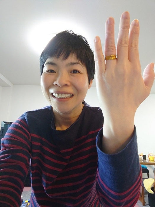 山田花子、結婚指輪が“輪ゴム”な理由「ゴミ箱に捨てました！」