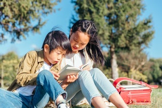 子どもに読解力をつけさせるのに「読書」は必須か