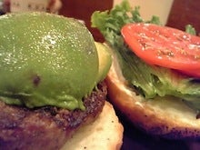 アボカドバーガー