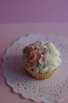La Rose Cherie(ラ・ローズ・シェリー)-カップケーキ