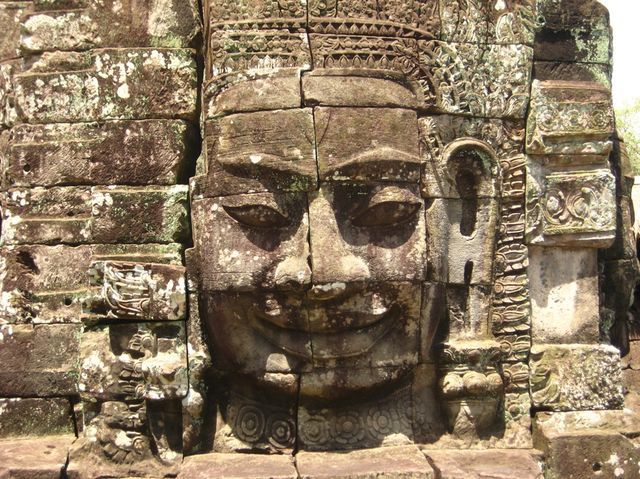 カンボジアのブログ-バイヨン寺院