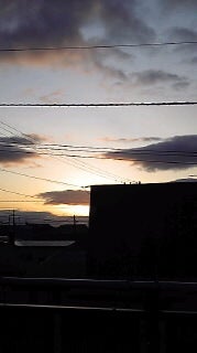 日が昇る頃に…の記事画像
