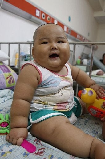 愛情が注がれすぎたジャンボ赤ちゃん 中国 梅本貴雄のブログ
