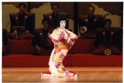 瑞鳳澄依(ずいほうとよえ)～伝統芸能コンサルタント〜日本舞踊とは