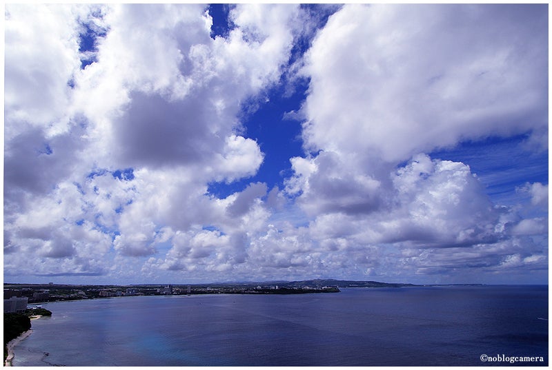 のぶろぐキャメラ-雲と海原