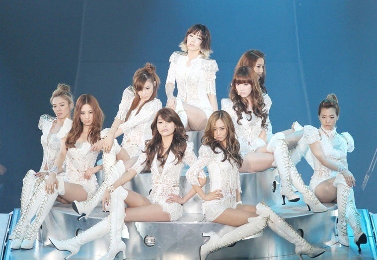 270円 名作 少女時代 Girs Generation : First Japan Tour 2011 パンフレット 50 即決