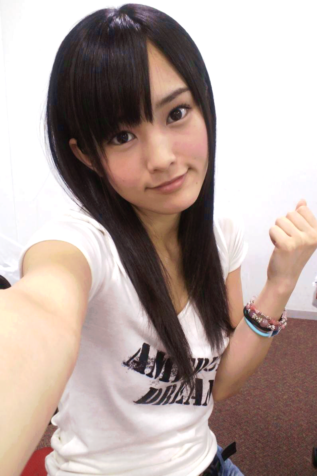 Iphone4 S Touch 第4世代 壁紙 山本彩 Nmb48 Iphone壁紙