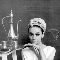 Time Tested Beauty Tips * Audrey Hepburn Forever *-オードリー・ヘップバーン　帽子