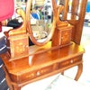 2.19　アンティーク家具の画像