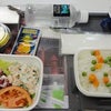 日本航空エコノミー’クラスの機内食の画像