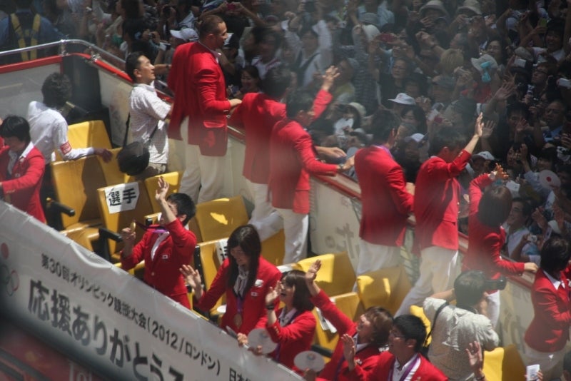 銀座パレードの記事画像