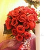 【ブライダルブーケ】赤いバラのみを使用したプリザーブドブーケの画像