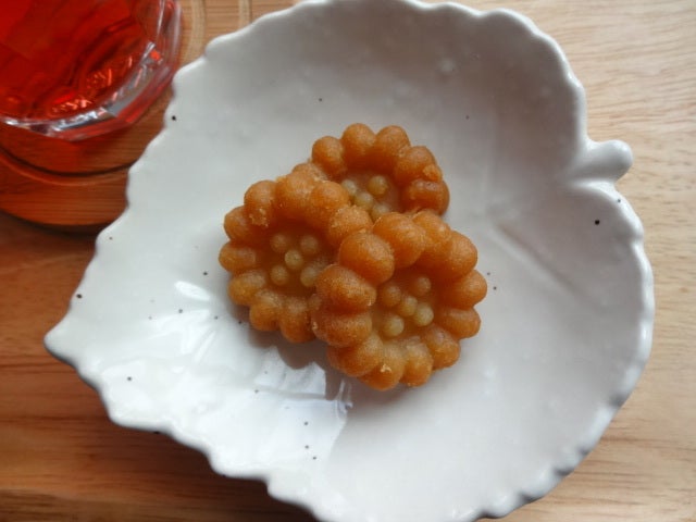 お土産☆薬菓の記事より