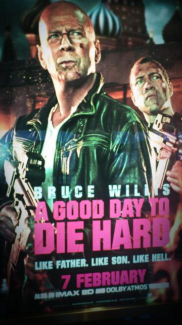 A GOOD DAY TO DIE HARDの記事画像