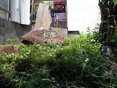 河尻秀隆の墓 戦国武将の足跡