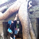 カンボジアツアー 女4人 トンレサップ湖とタプロム寺院の記事より