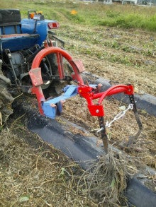 サツマイモ掘り取り機 | 豆原農園のブログ