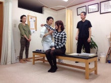 名古屋市緑区のアサミ整体　耳つぼダイエットや骨盤矯正も評判-実技講習1