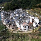 中国全土で一番丸い村落 江西省 菊径村の記事より