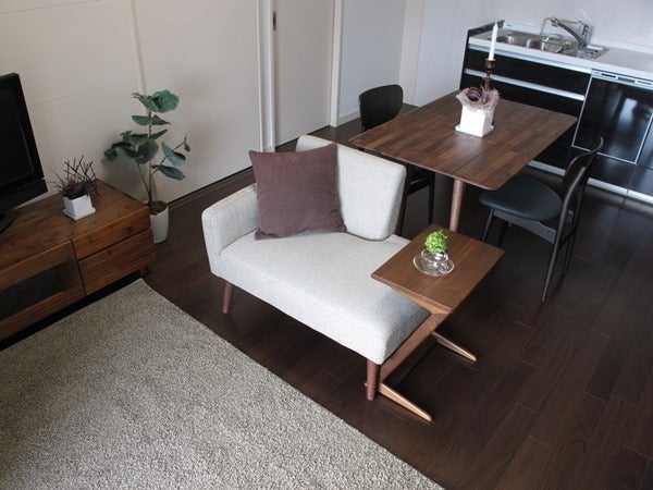 2世帯住宅にコーディネート10畳のLDKに家具を提案