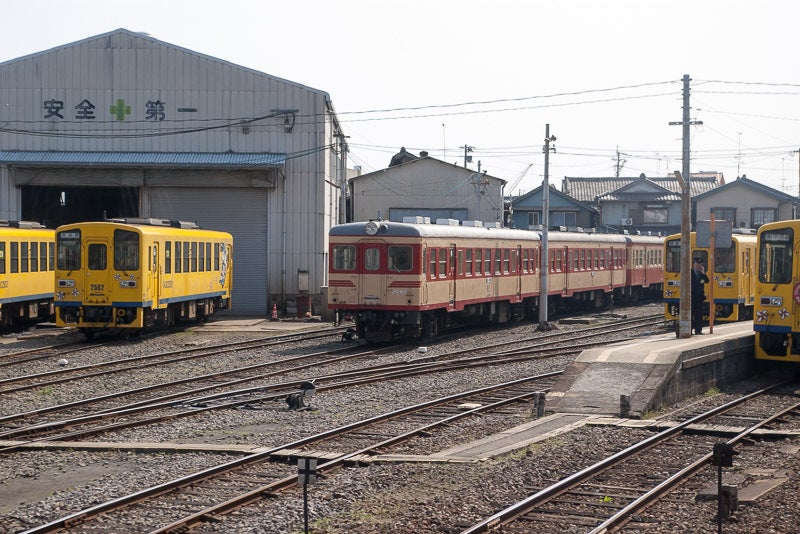 九州・山陰の鉄道写真島原鉄道キハ２０形２００３