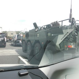 自衛隊も渋滞中１