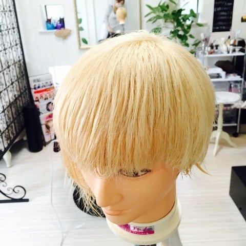 髪を白くする方法 ホワイトブリーチ ｈ Barber Esthetic By Ishiyamaのブログ