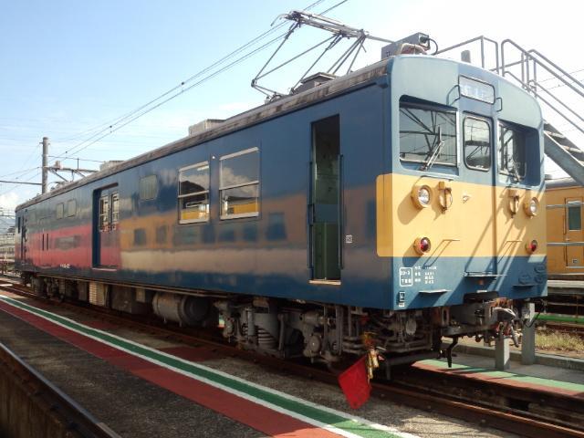 国鉄クモル145形電車