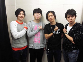 進撃の巨人ラジオ 梶と下野の電波兵団 Smiledays 〆 進撃の巨人ラジオ 梶と下野の電波兵団 Smiledays 〆
