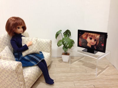 リカちゃん用1 6スケール液晶テレビの作り方 Momoko リカのリアルクローズ