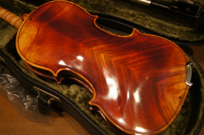 新品入荷 鈴木バイオリンNo5100年以上前のバイオリン - 弦楽器