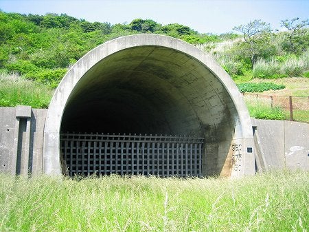 住吉山トンネル（未使用トンネル）
