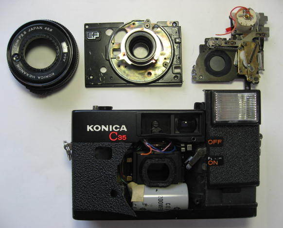 カメラ フィルムカメラ Konica C35EF - 分解しました。 | 見よう見まねのブログ