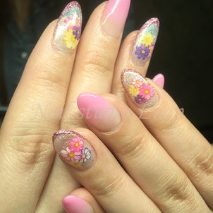 ピンクグラデーションネイル☆の画像