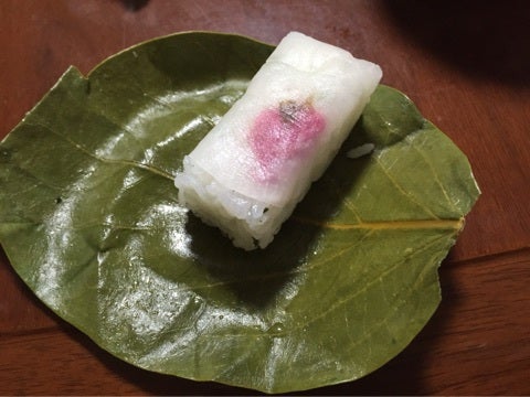 平宗の季節限定柿の葉寿司