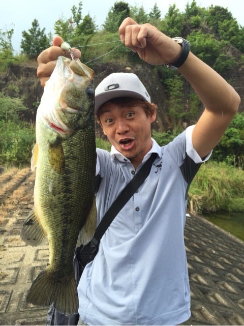 吉田秀雄プロ バス釣りって簡単やな 爆笑 脇阪寿一オフィシャルブログ 脇阪寿一の走らなあかん Powered By Ameba 吉田秀雄プロ バス釣りって簡単やな 爆笑 脇阪寿一オフィシャルブログ 脇阪寿一の走らなあかん Powered By Ameba