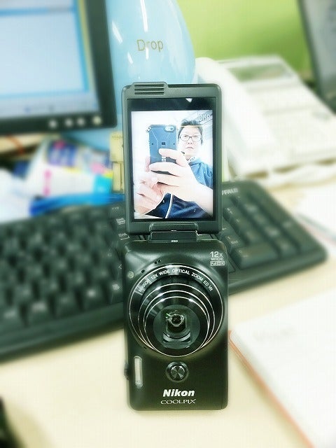自撮り用デジカメ！ニコンS6900はこんな感じです。 | ☆カメラの 