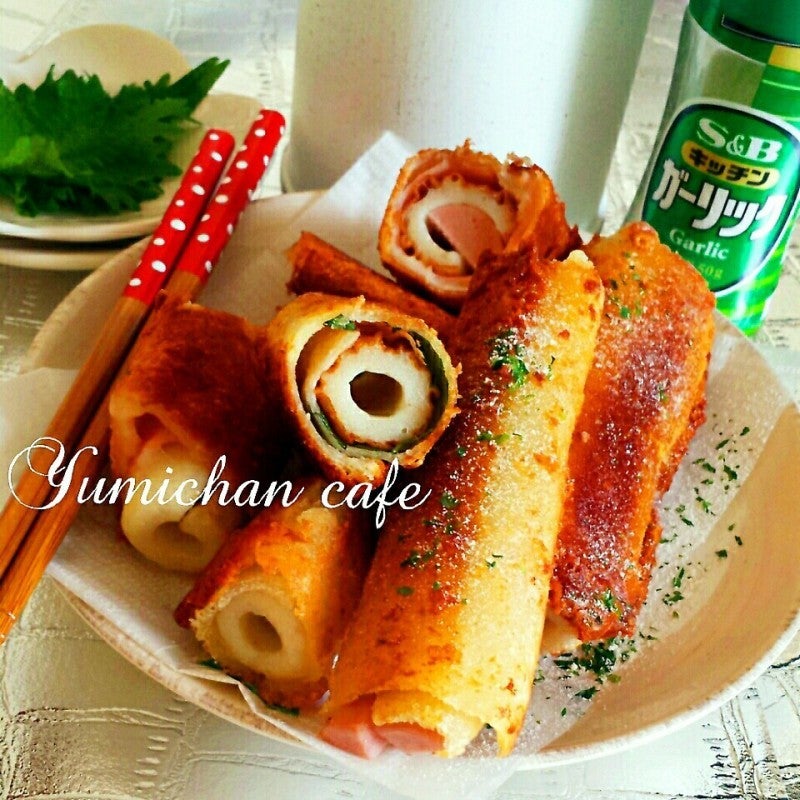 ♡サンドイッチ用のパンdeお魚ソーセージ&竹輪クルックルッ♪