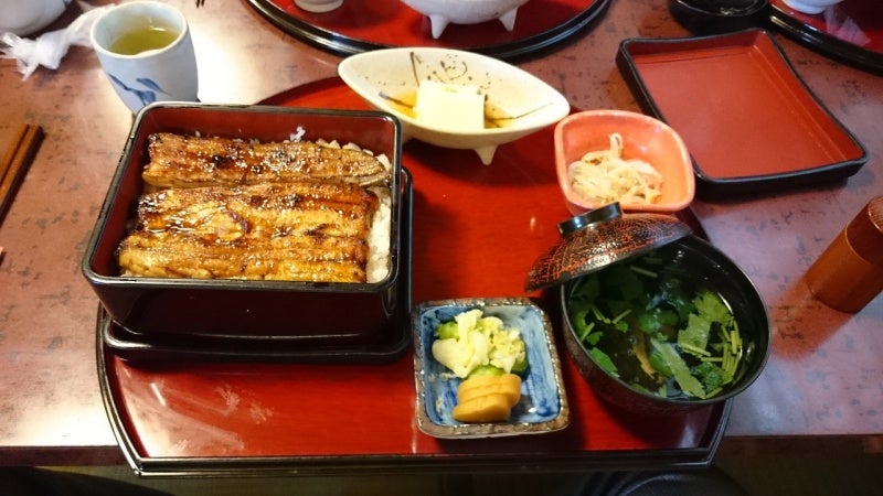お墓参りの記事画像