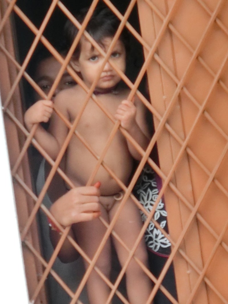 インドでは子供は裸なんじゃろ カジュラホ メダカ小学校 インドの田舎村で学校を運営して年目