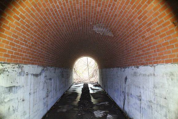 洲崎第二砲台の隧道
