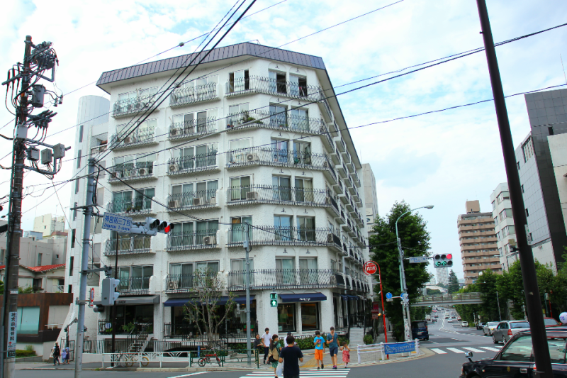 東京さんぽ 1960年代の建物をめぐる やっぱり裏路地がすき