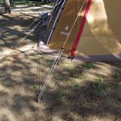 強風でのテント設営、今回始めてランドロック、フルペグダウンシました。の記事より