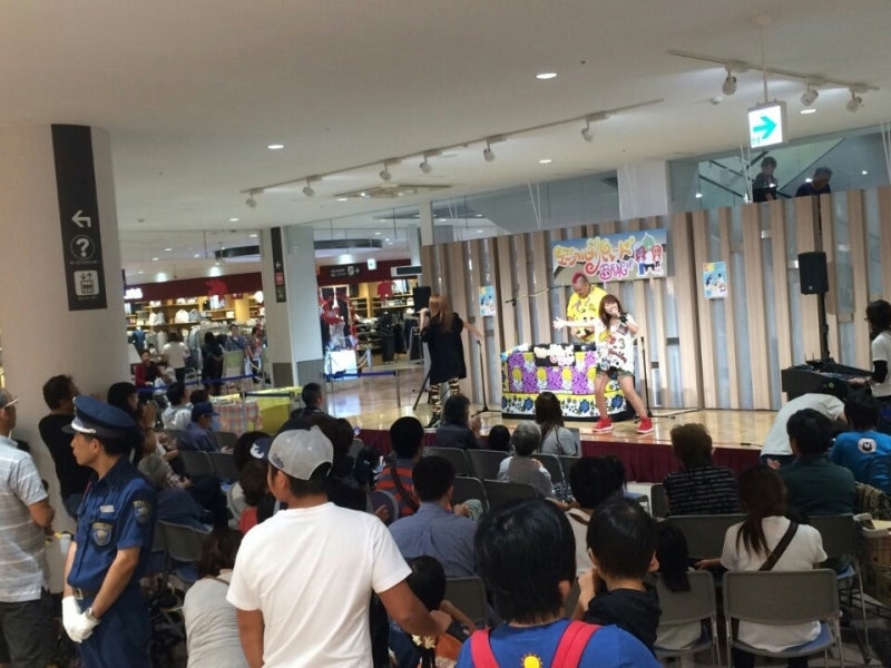 アピタタウン稲沢定期公演 TAKAOの継続は力なり