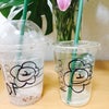 スタバのカップにお花✾の画像