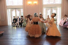 プログラム：ベルサイユ宮殿舞踏の会　：at Windor House　２０１４　6/1の記事より