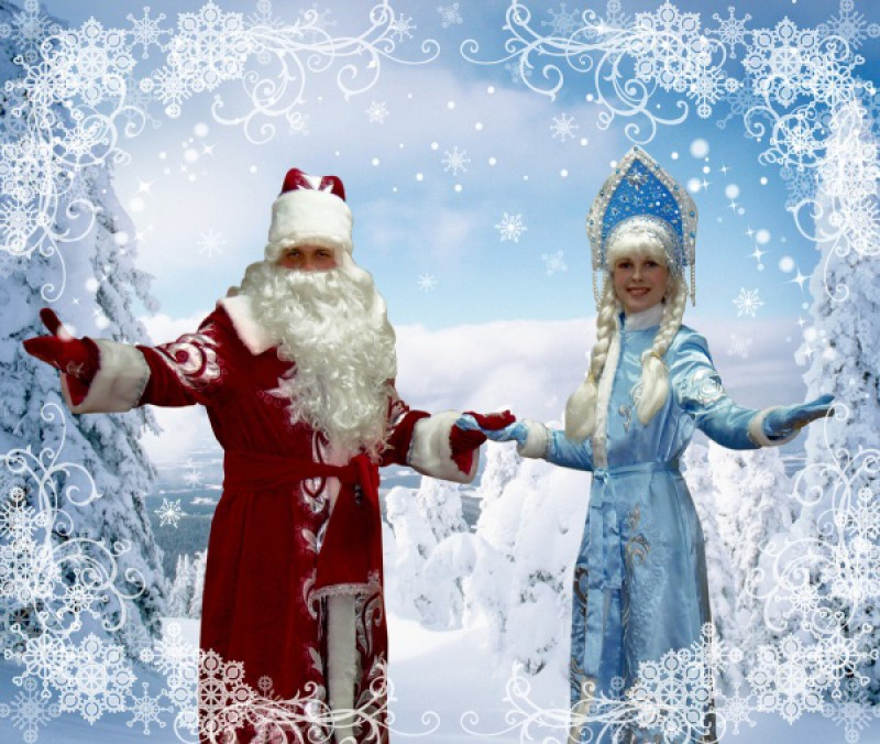 ロシアの赤いサンタと青いジェド マロース クリスマスソングで毎日がハレルヤ