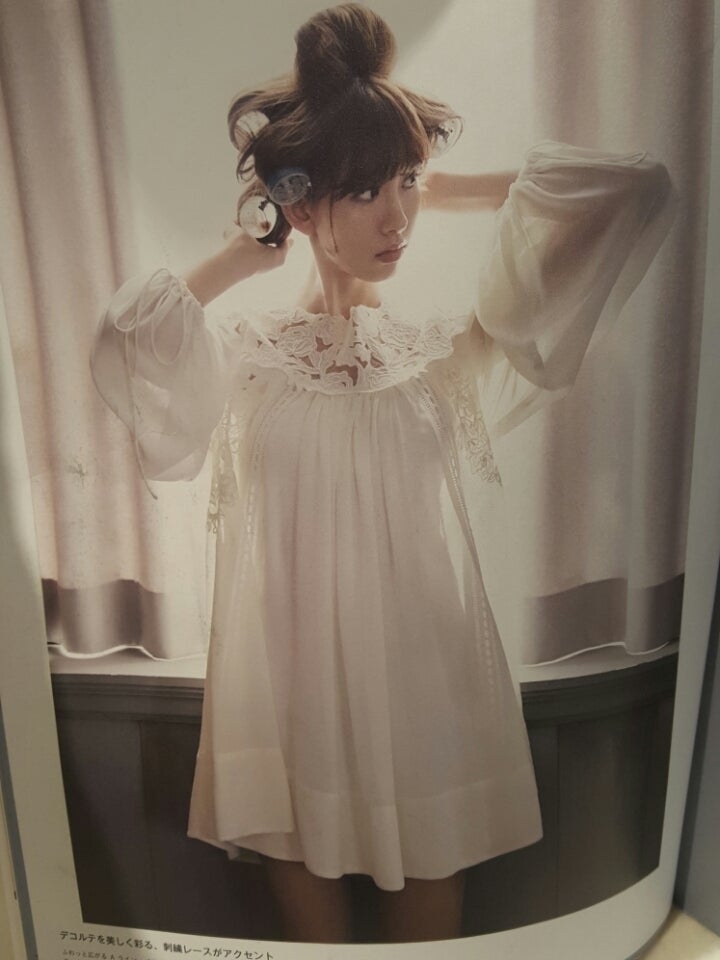 小嶋陽菜さん着用 スナイデル オリジナル刺繍ワンピース レッセパッセ大好きなﾟ マロン ﾟ のブログ